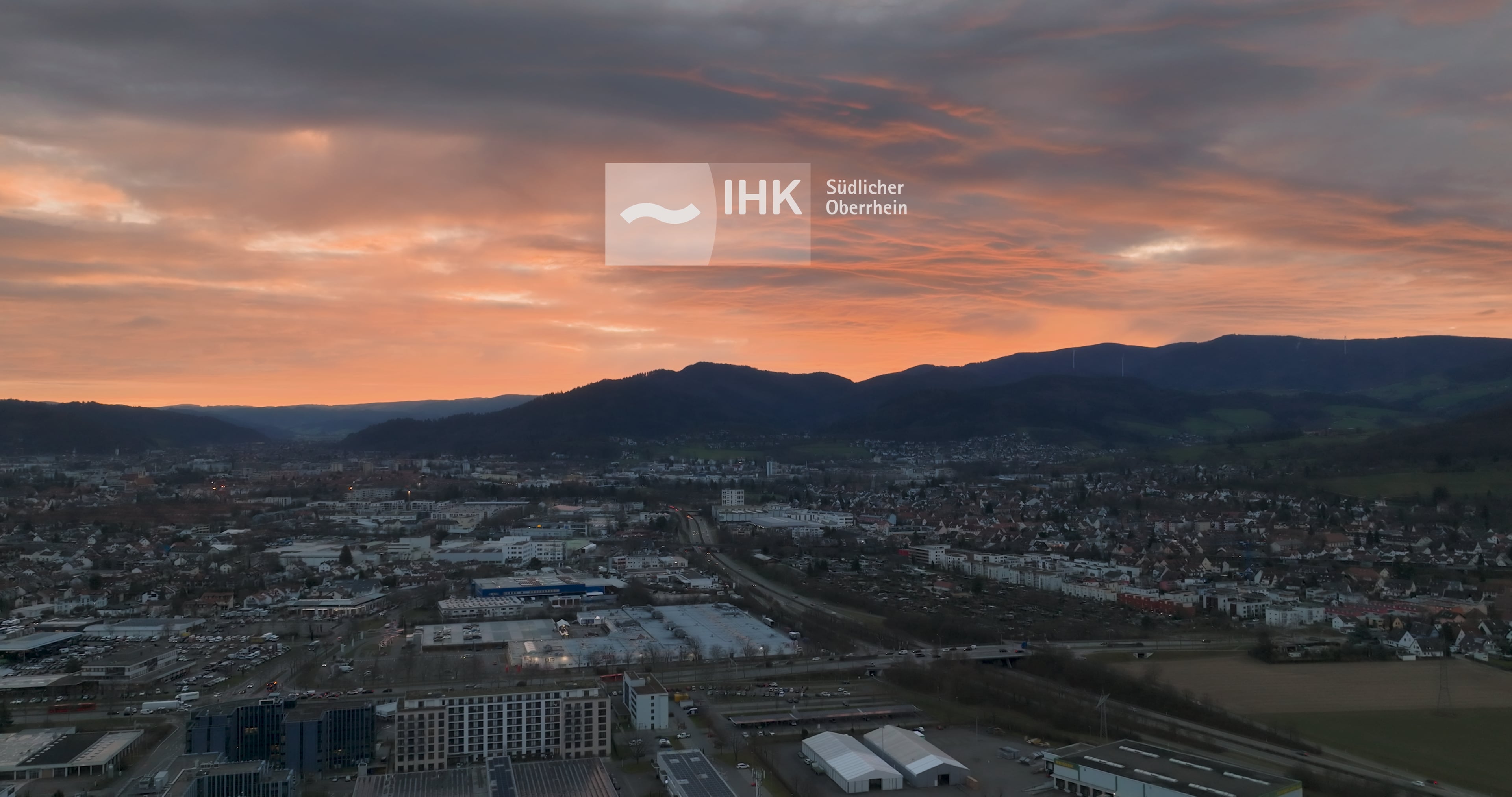 IHK-Neujahrsvideo 2026 „Hier geht was!“